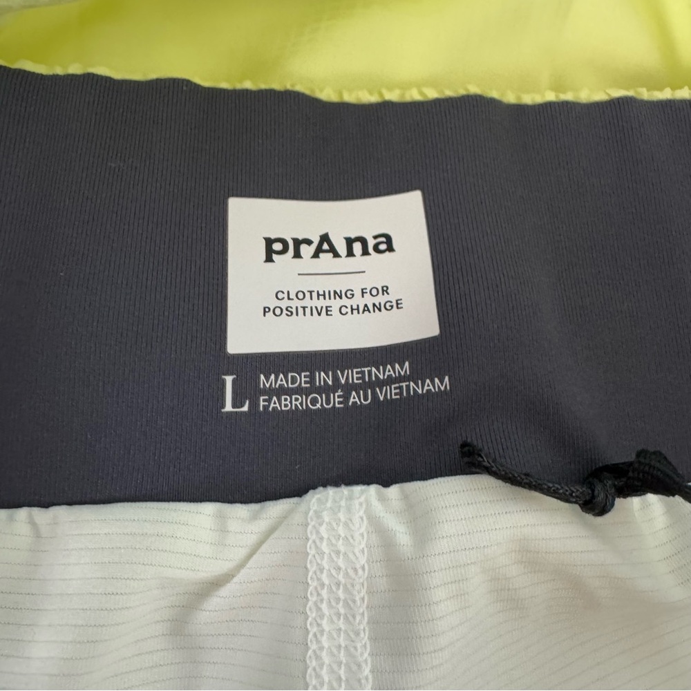 Prana Skirt Skort Peak to Pavement Lime Squeeze Solid Yellow Green Pull On Knit - Picture 10 of 10